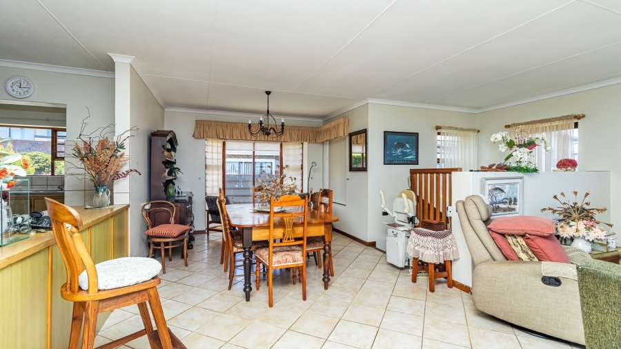 4 Bedroom Property for Sale in Tergniet Western Cape
